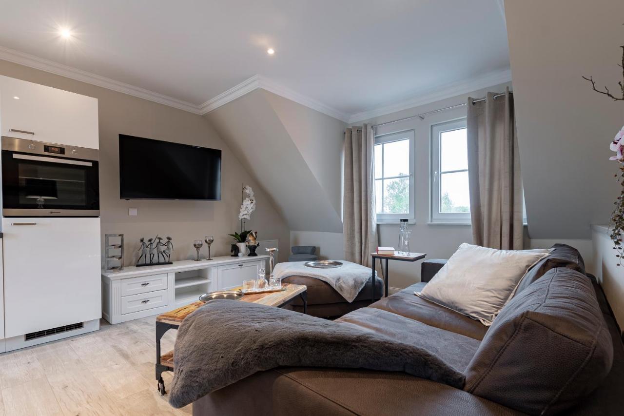 Luxus Resort Ruegen Residenz Kubitzer Bodden Rambin Esterno foto