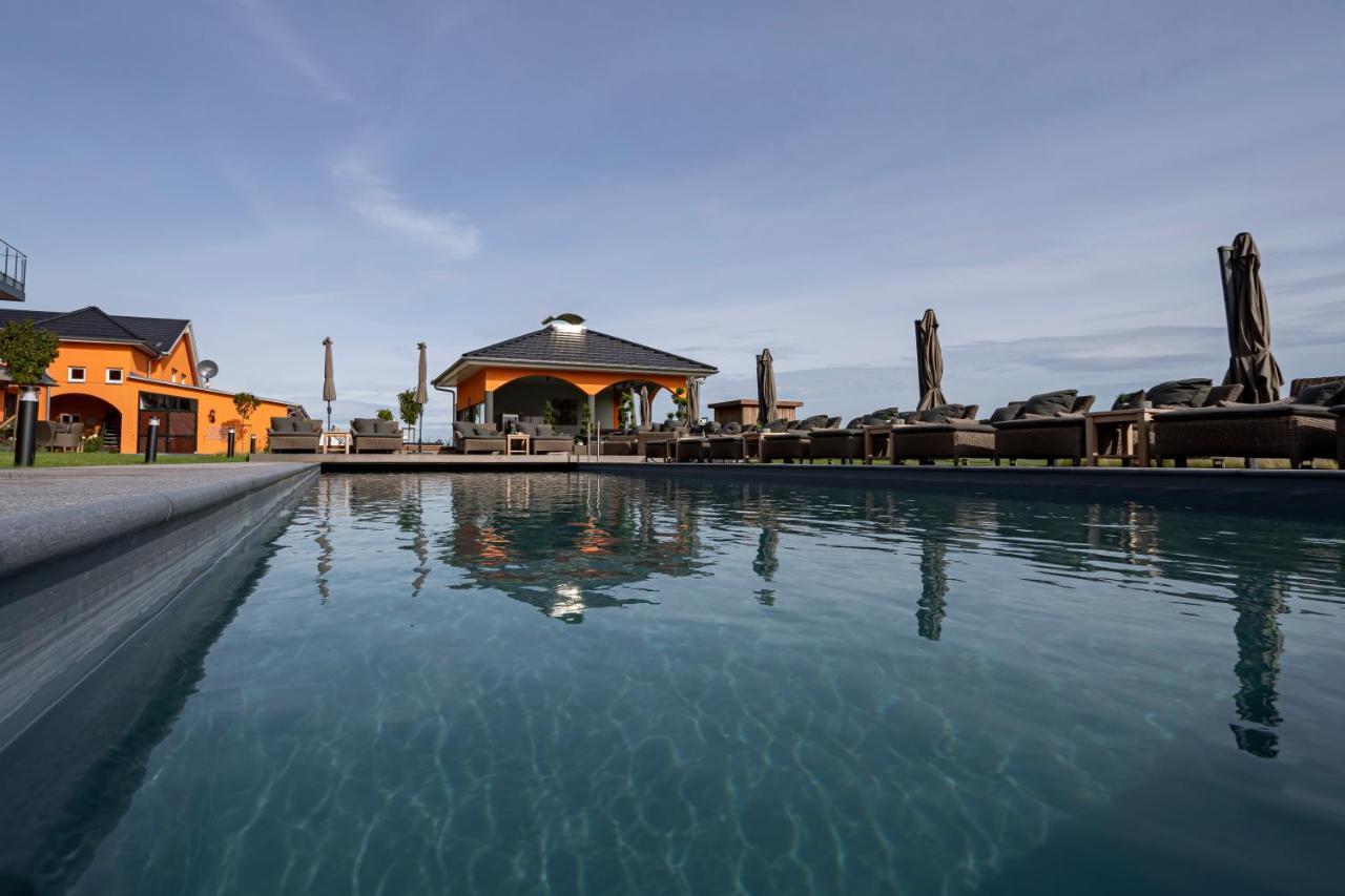 Luxus Resort Ruegen Residenz Kubitzer Bodden Rambin Esterno foto