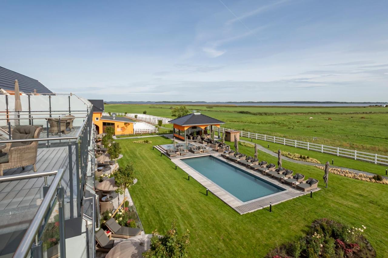 Luxus Resort Ruegen Residenz Kubitzer Bodden Rambin Esterno foto