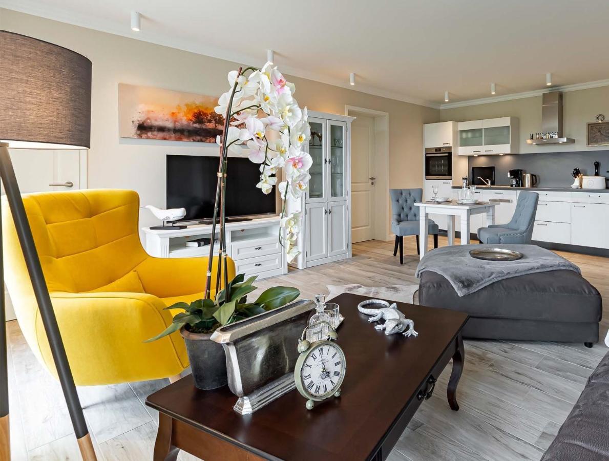 Luxus Resort Ruegen Residenz Kubitzer Bodden Rambin Esterno foto