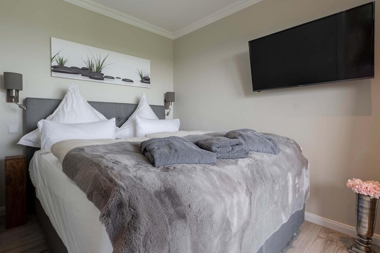 Luxus Resort Ruegen Residenz Kubitzer Bodden Rambin Esterno foto